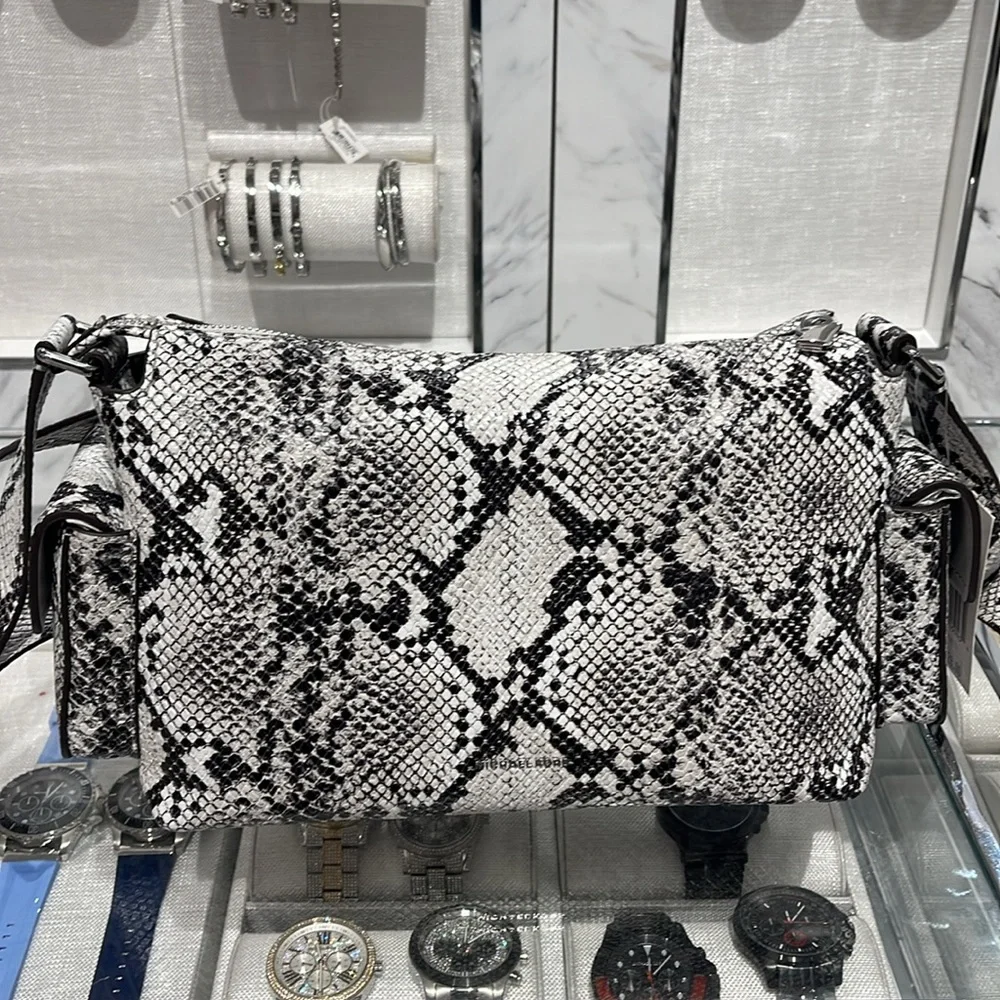 MICHAEL KORS Dakota Medium Snake Embossed Leather Pocket Shoulder Bag ALUMINUM